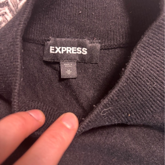 Express Women's Black and Dark Green Puff Sleeve Sweaters Bundle Size Medium - Picture 4 of 7